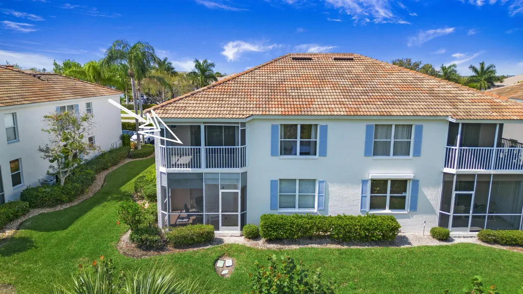 1018 Mainsail Naples FL 34114