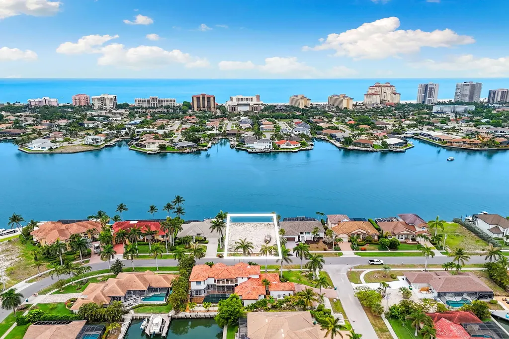 372 Lamplighter Drive Marco Island FL 34145