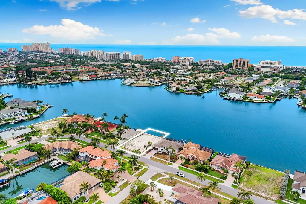 372 Lamplighter Drive Marco Island FL 34145