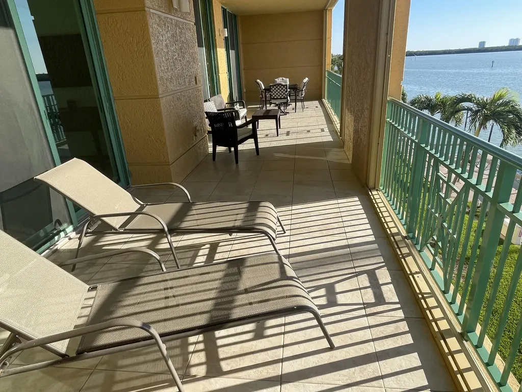 1079 Bald Eagle Marco Island FL 34145