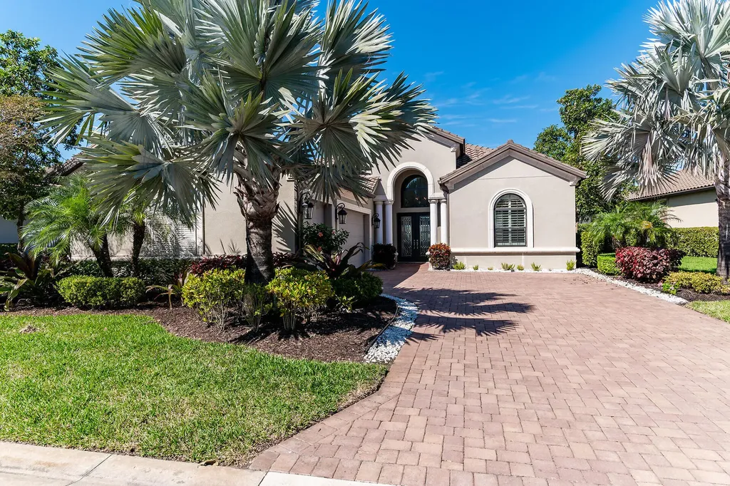 3311 Fanny Bay Lane Naples FL 34114