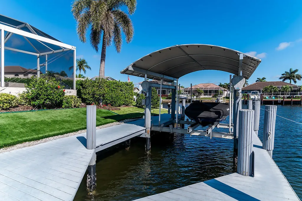 1557 Kingston Court Marco Island FL 34145