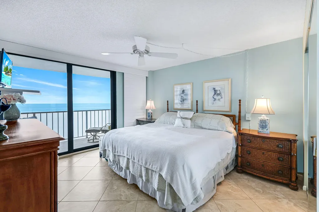 320 Seaview Marco Island FL 34145