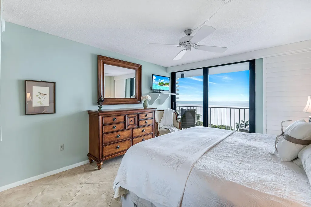 320 Seaview Marco Island FL 34145