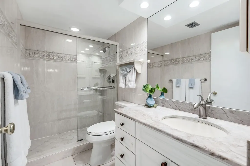 320 Seaview Marco Island FL 34145