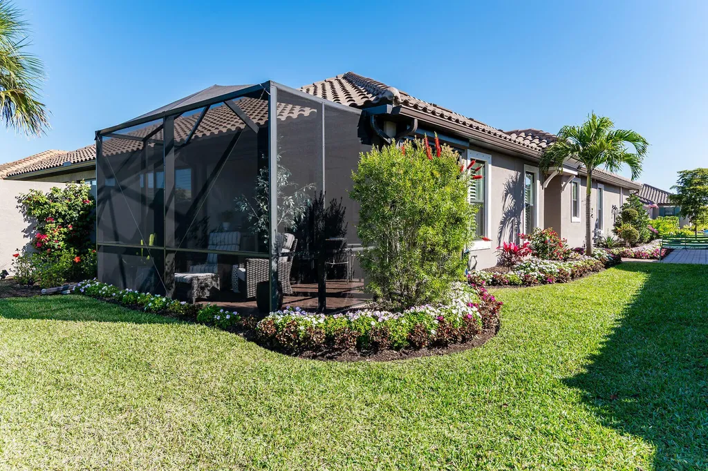 15177 Sacile Street Naples FL 34114