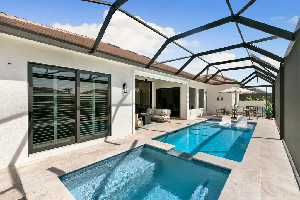 348 Marquesas Court Marco Island FL 34145