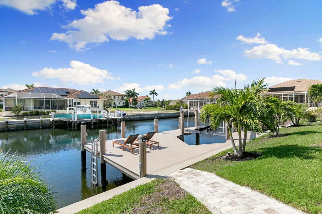 348 Marquesas Court Marco Island FL 34145