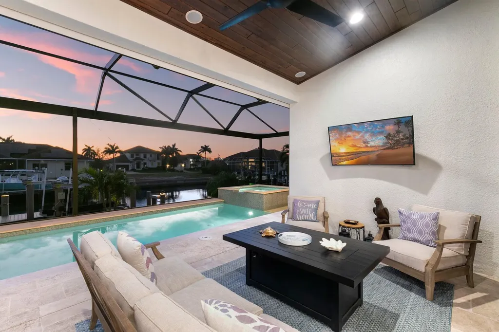 348 Marquesas Court Marco Island FL 34145