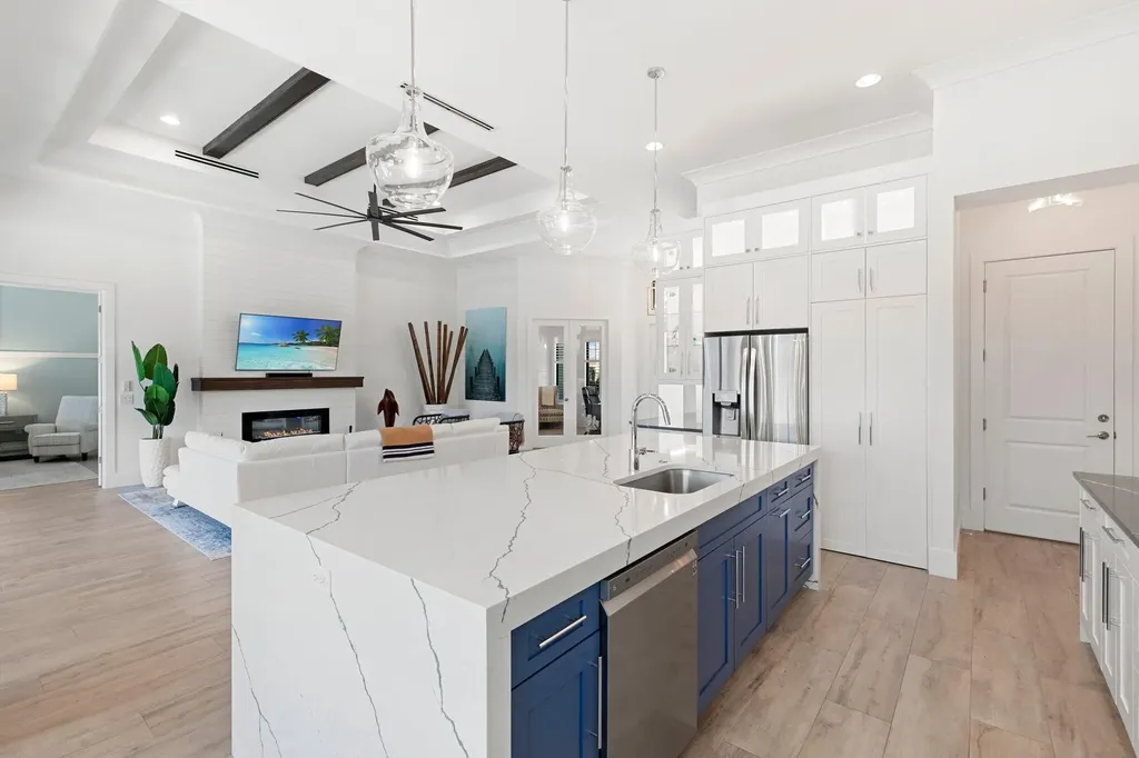 348 Marquesas Court Marco Island FL 34145