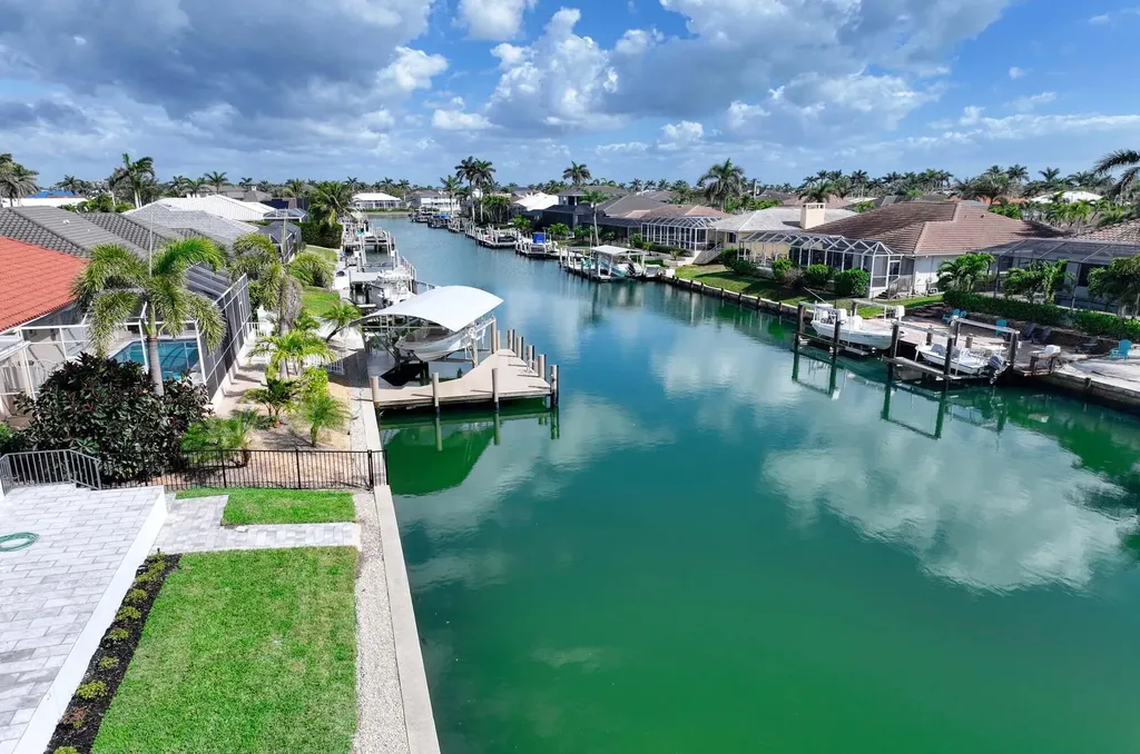 1071 Dana Court Marco Island FL 34145