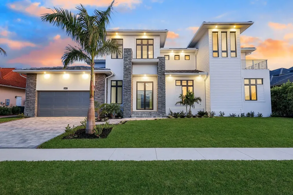 1071 Dana Court Marco Island FL 34145