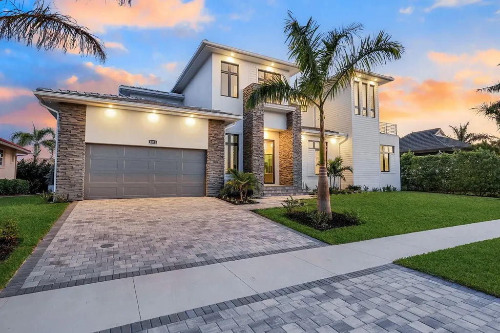 1071 Dana Court Marco Island FL 34145