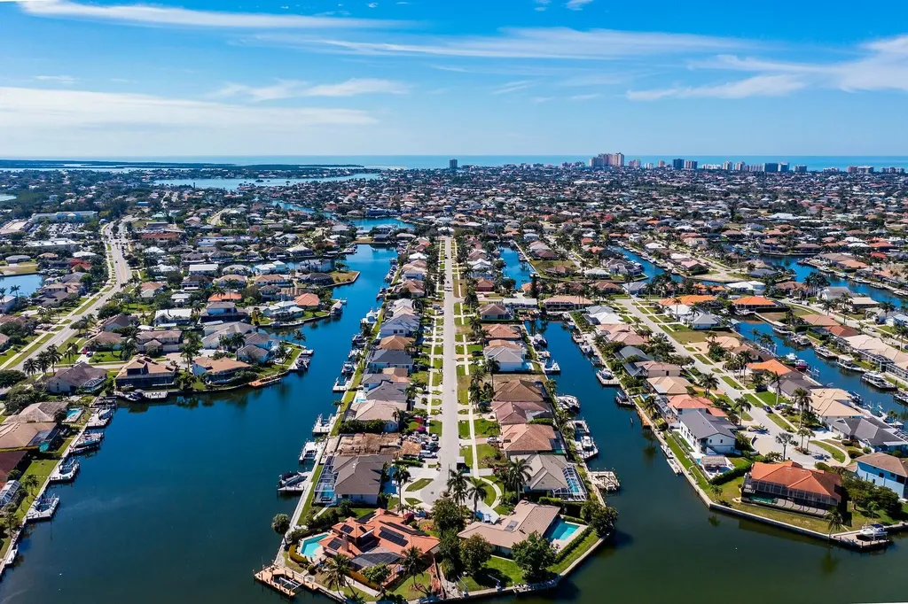 152 Gulfport Court Marco Island FL 34145