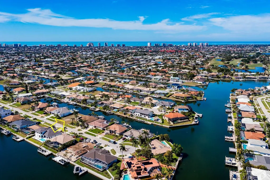 152 Gulfport Court Marco Island FL 34145