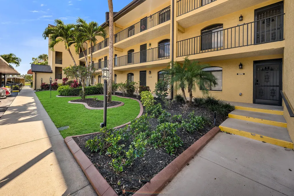 16500 Kelly Cove Drive Fort Myers FL 33908