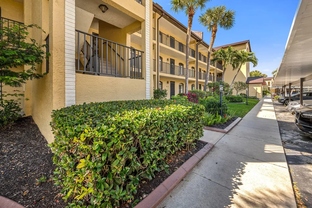 16500 Kelly Cove Drive Fort Myers FL 33908