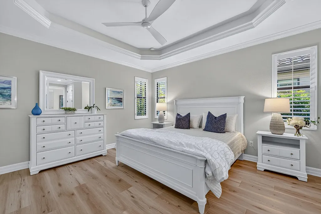 3058 Aviamar Circle Naples FL 34114