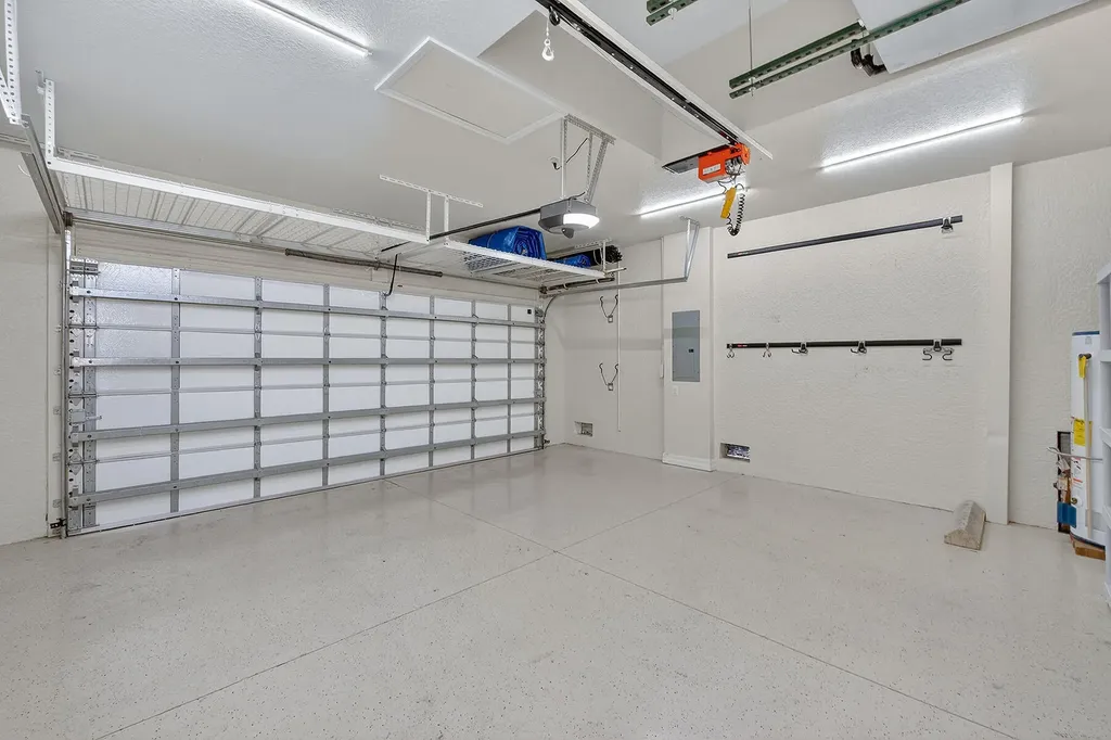 3058 Aviamar Circle Naples FL 34114