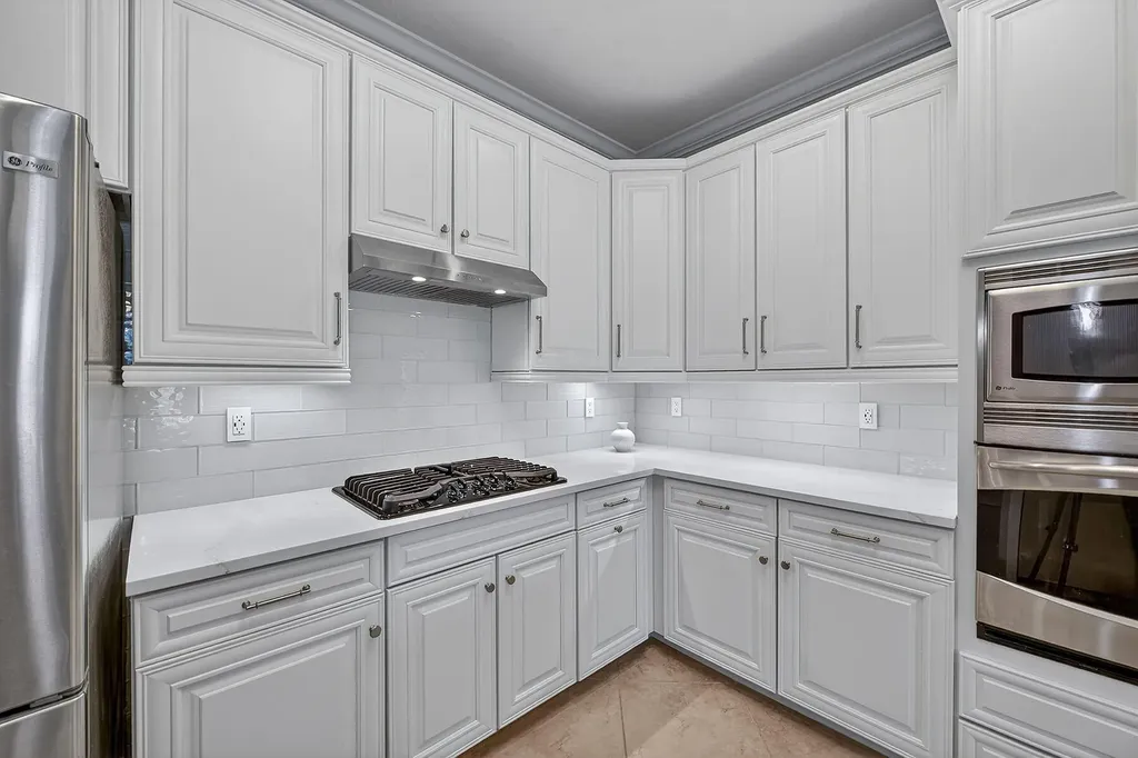 3058 Aviamar Circle Naples FL 34114