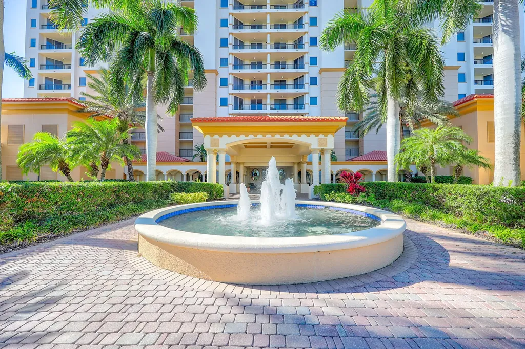 1065 Borghese Lane Naples FL 34114