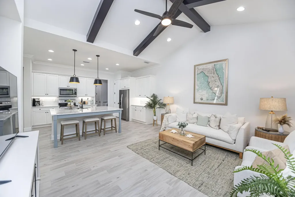 7174 Saona Court Naples FL 34113