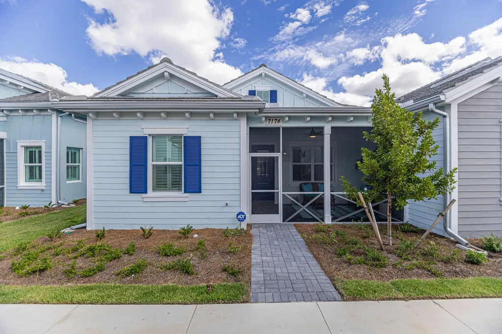 7174 Saona Court Naples FL 34113