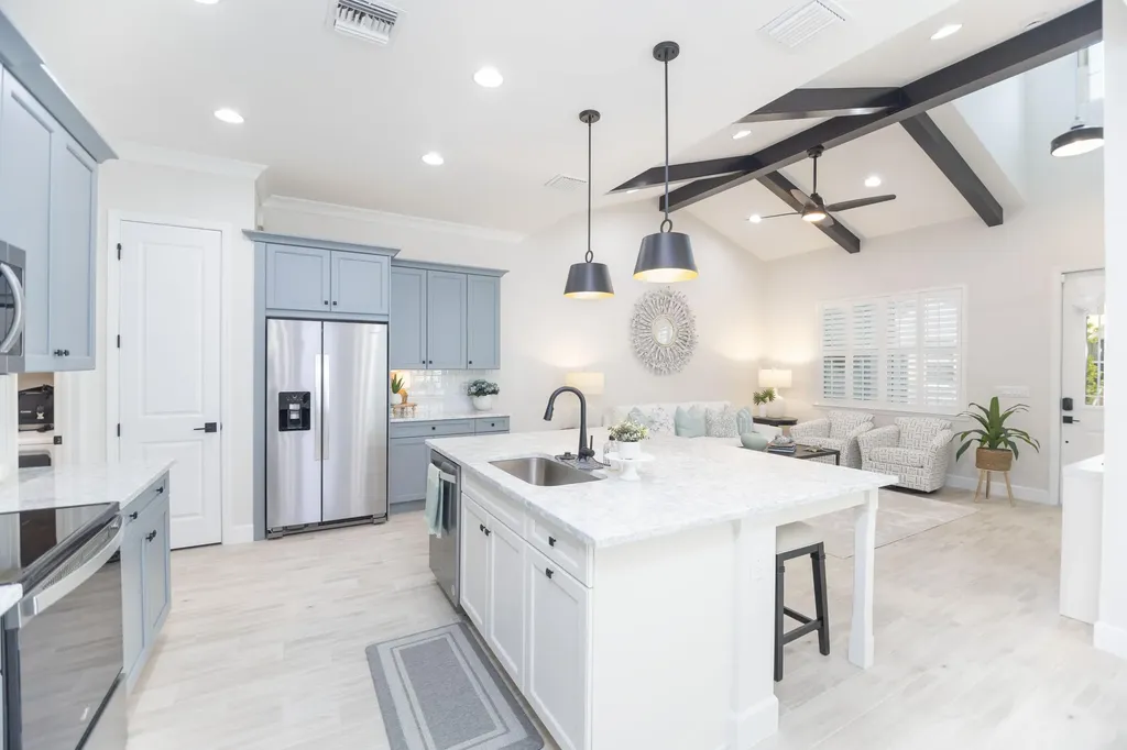 7160 Cayo Coco Lane Naples FL 34113