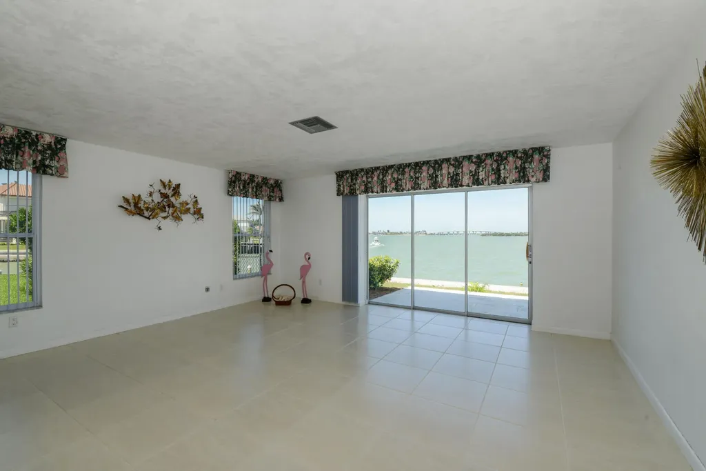 1792 Piedmont Court Marco Island FL 34145