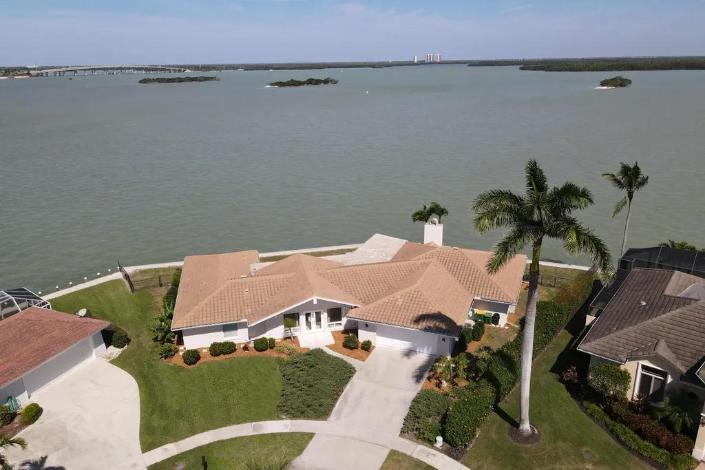 1792 Piedmont Court Marco Island FL 34145