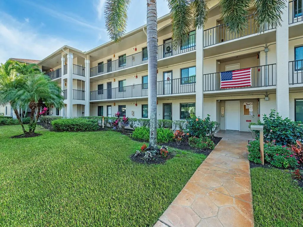 5776 Deauville Circle Naples FL 34112