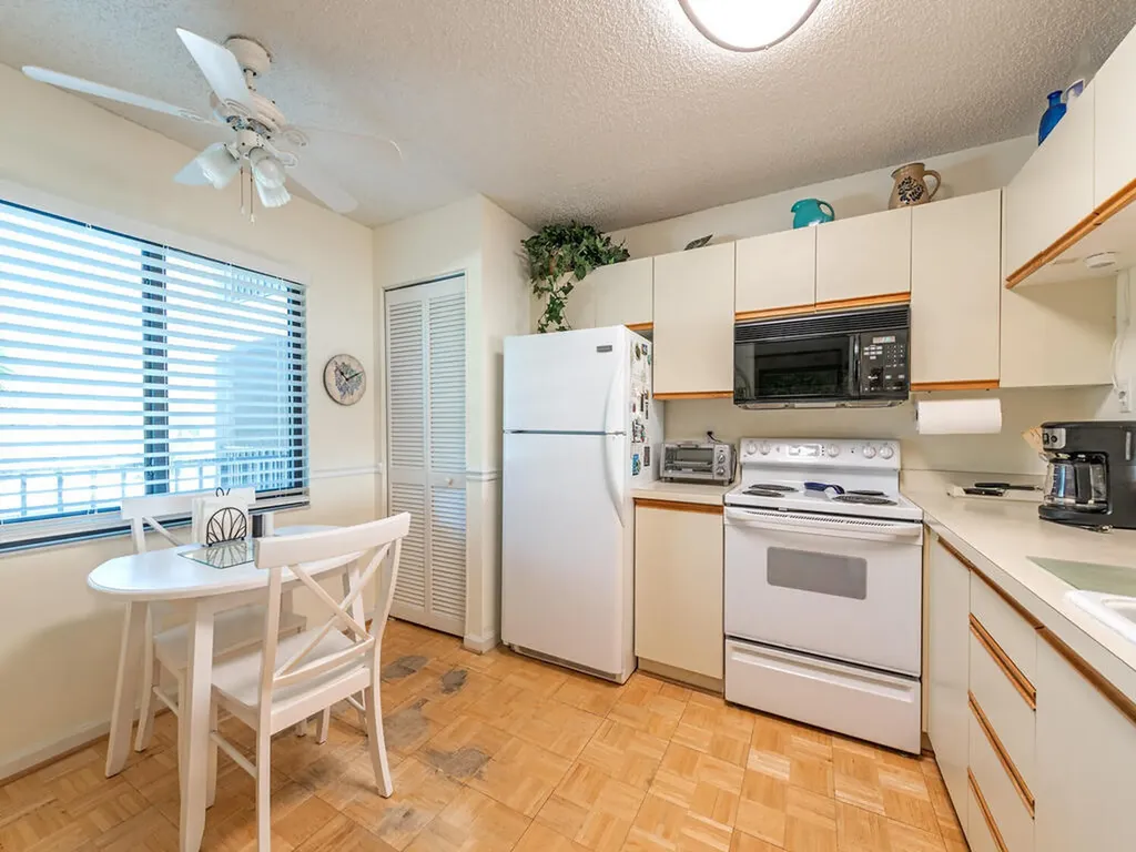 5776 Deauville Circle Naples FL 34112