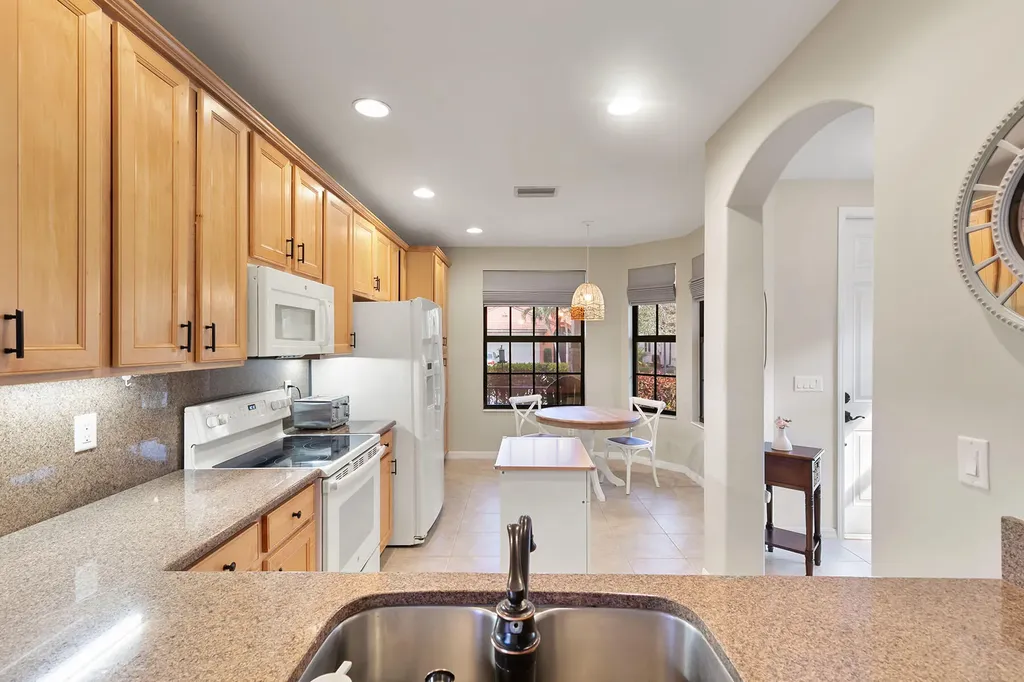 1244 Manado Drive Naples FL 34113