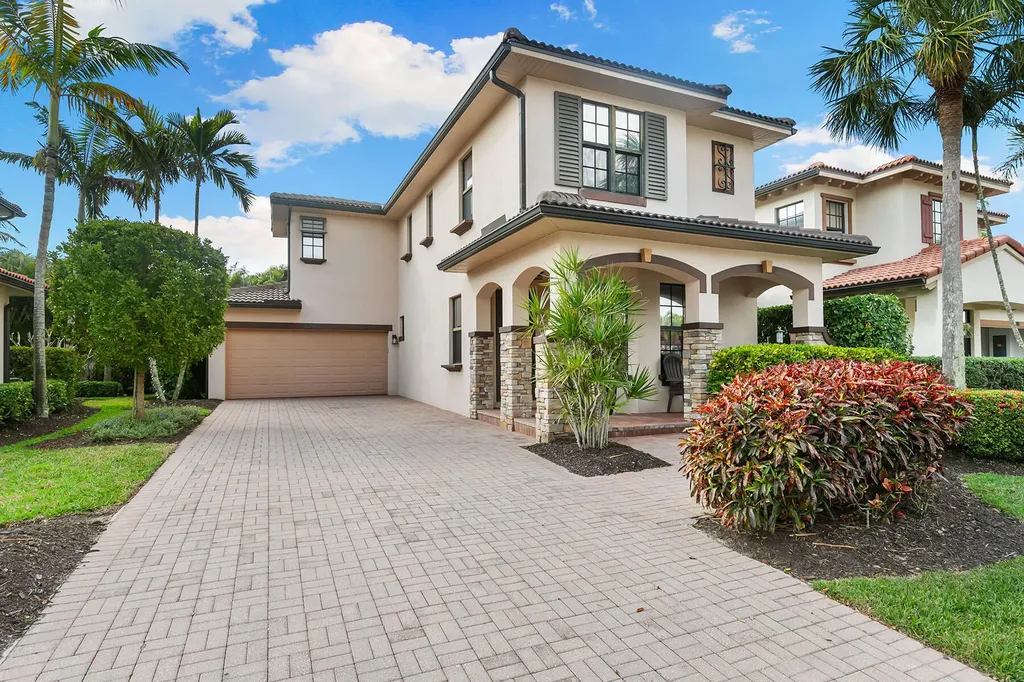 1244 Manado Drive Naples FL 34113