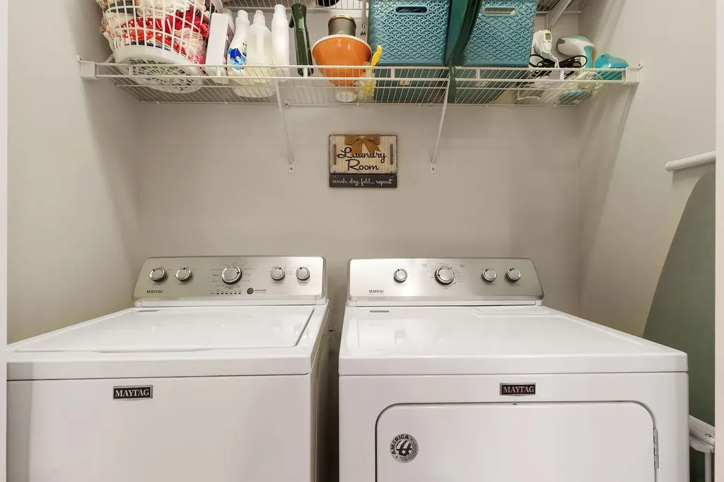 1244 Manado Drive Naples FL 34113