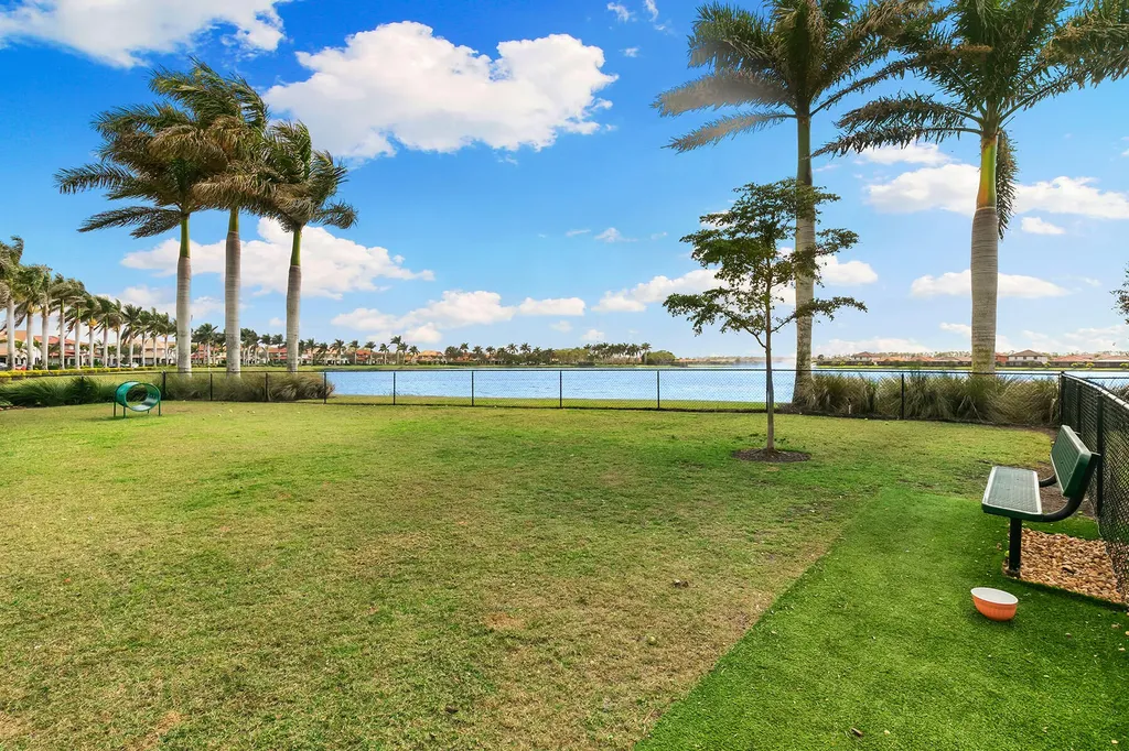 1244 Manado Drive Naples FL 34113