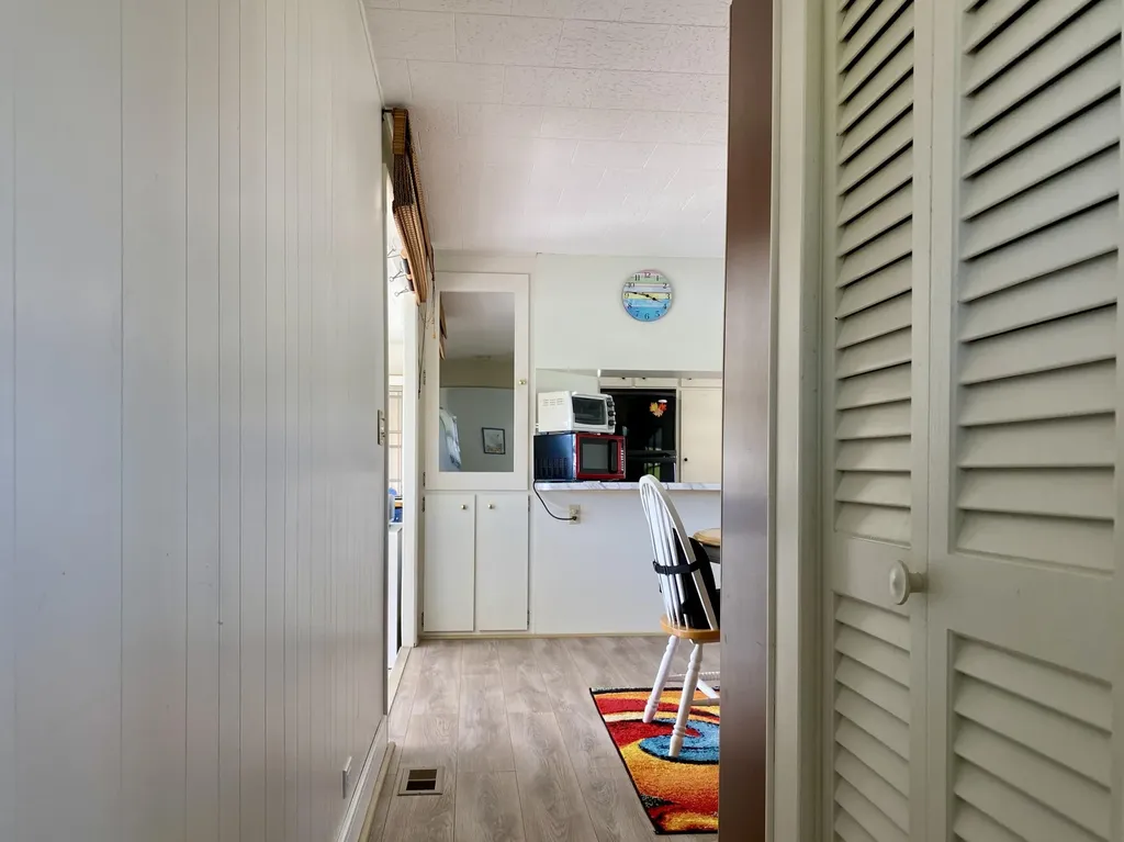 22 Henderson Drive Naples FL 34114