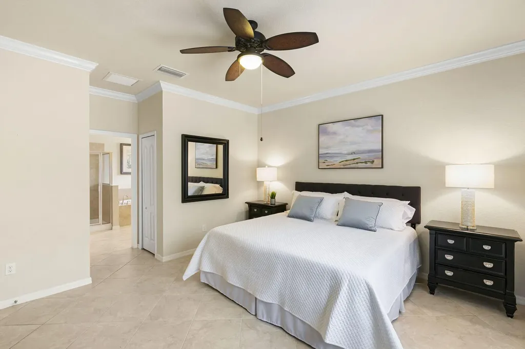 3915 Treasure Cove Circle Naples FL 34114