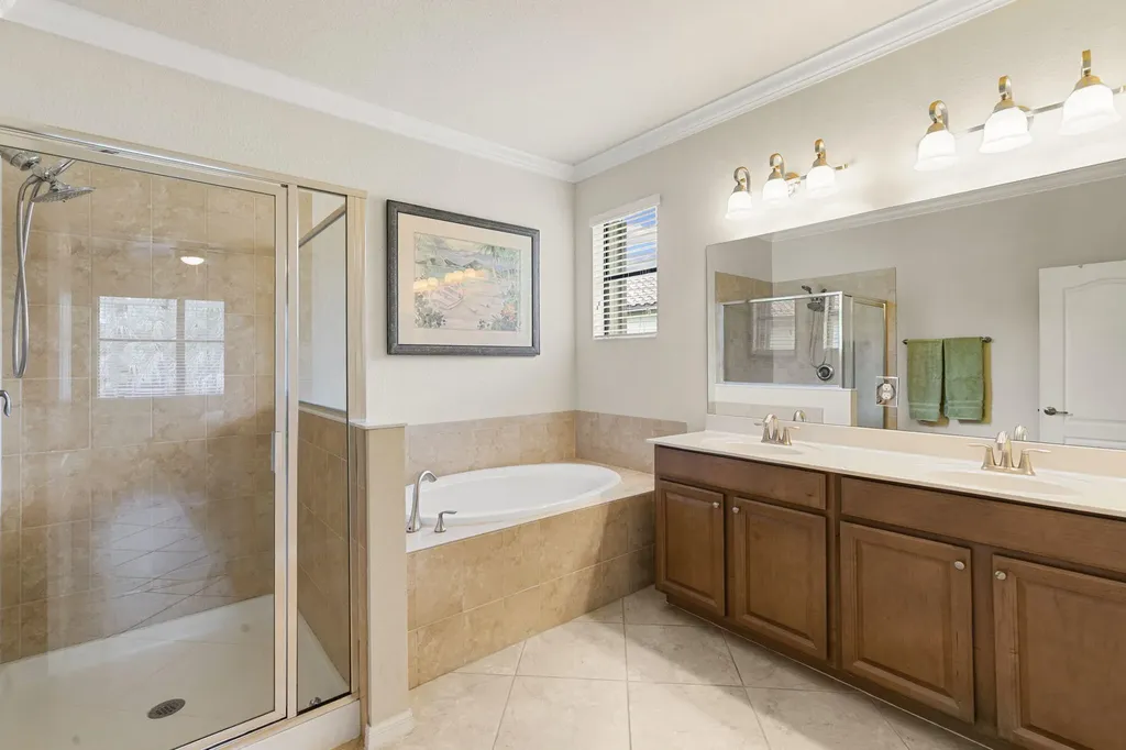 3915 Treasure Cove Circle Naples FL 34114