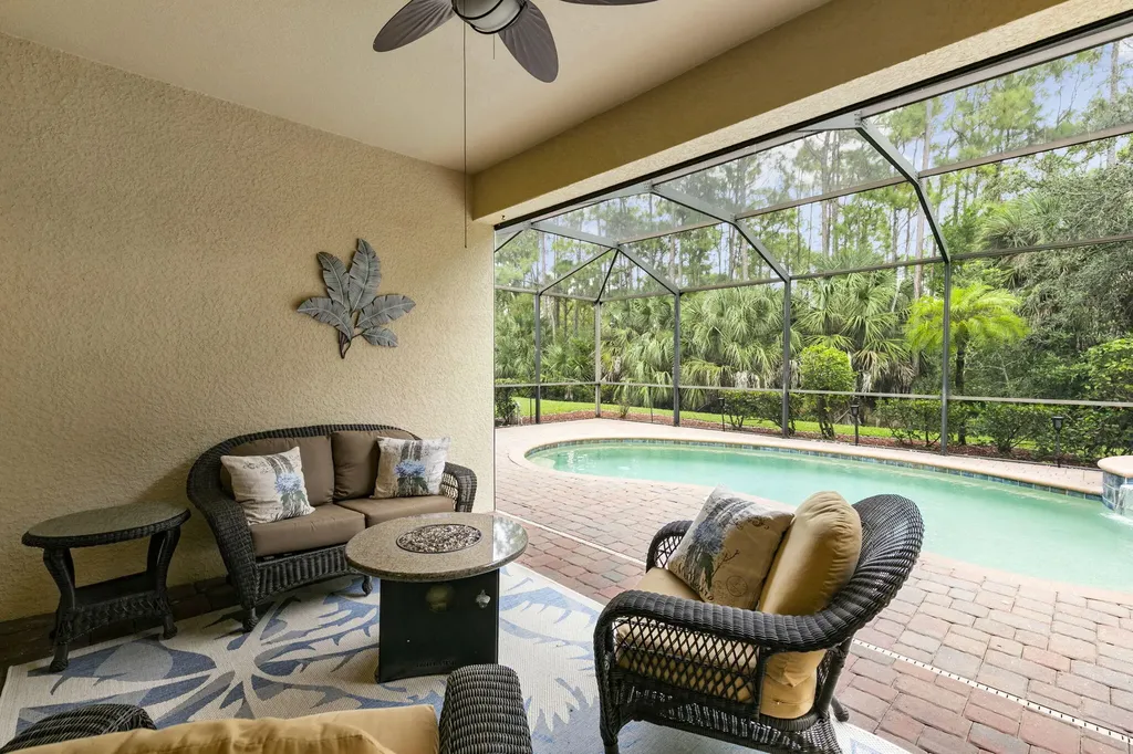 3915 Treasure Cove Circle Naples FL 34114