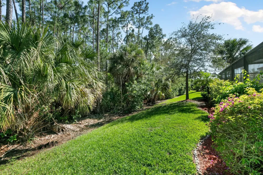 3915 Treasure Cove Circle Naples FL 34114