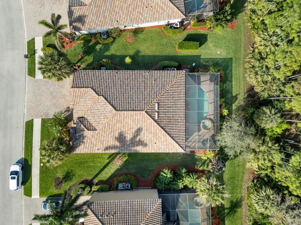 3915 Treasure Cove Circle Naples FL 34114