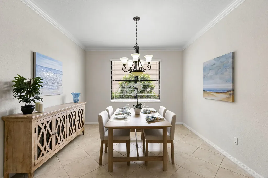 3915 Treasure Cove Circle Naples FL 34114