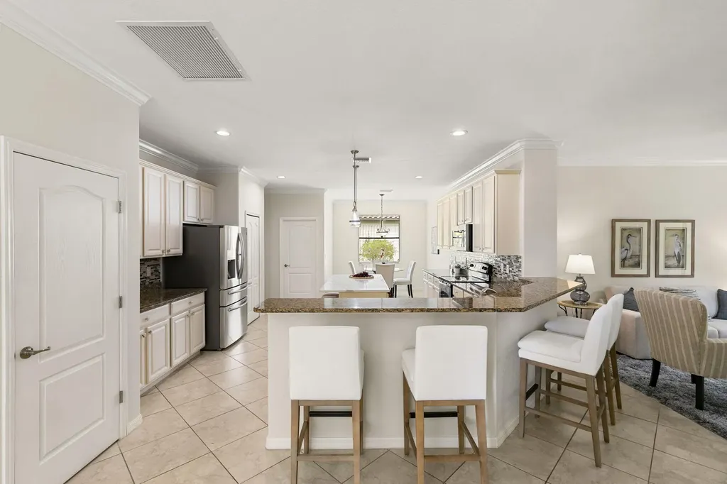 3915 Treasure Cove Circle Naples FL 34114