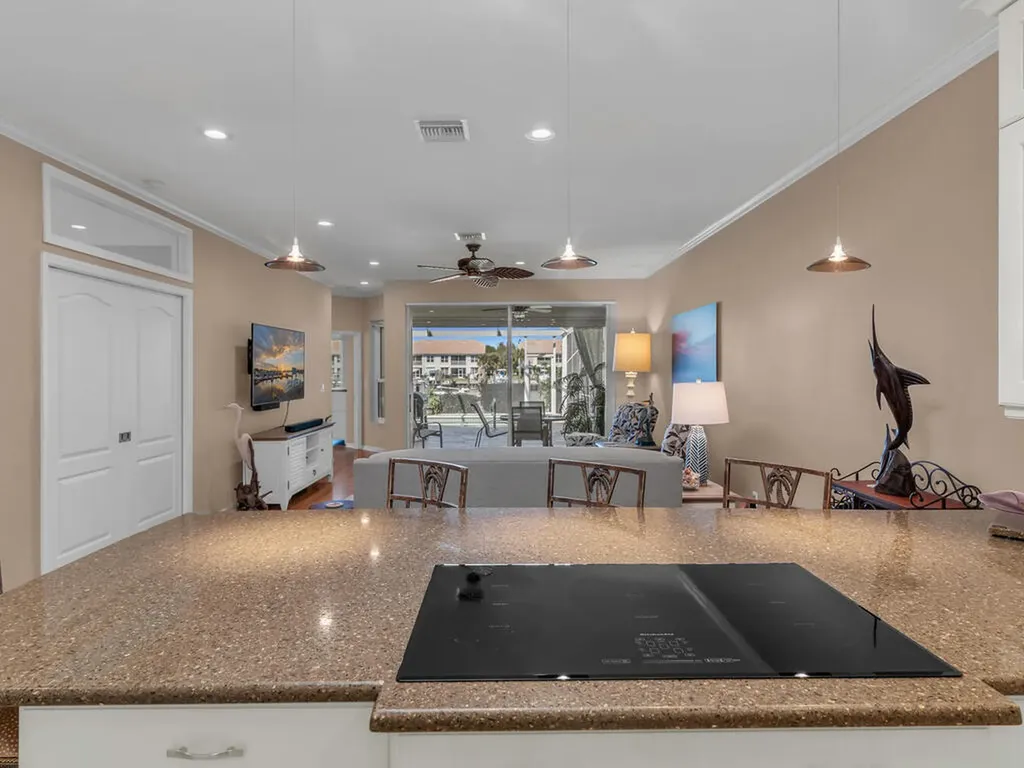 317 Stella Maris Drive S Naples FL 34114