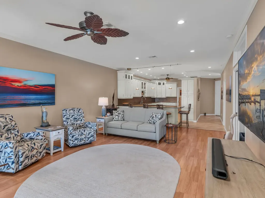 317 Stella Maris Drive S Naples FL 34114