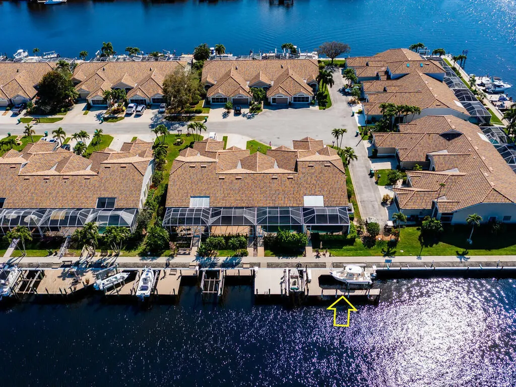 317 Stella Maris Drive S Naples FL 34114