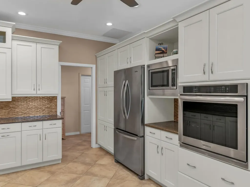 317 Stella Maris Drive S Naples FL 34114