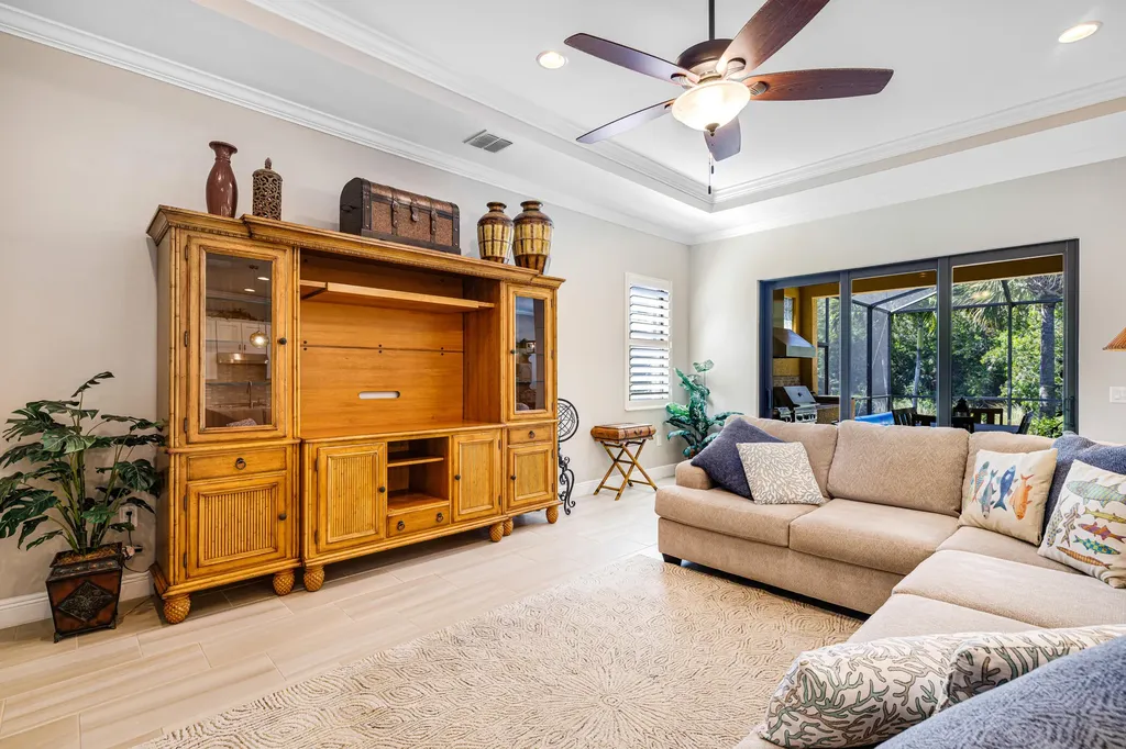 1409 Redona Way Naples FL 34113