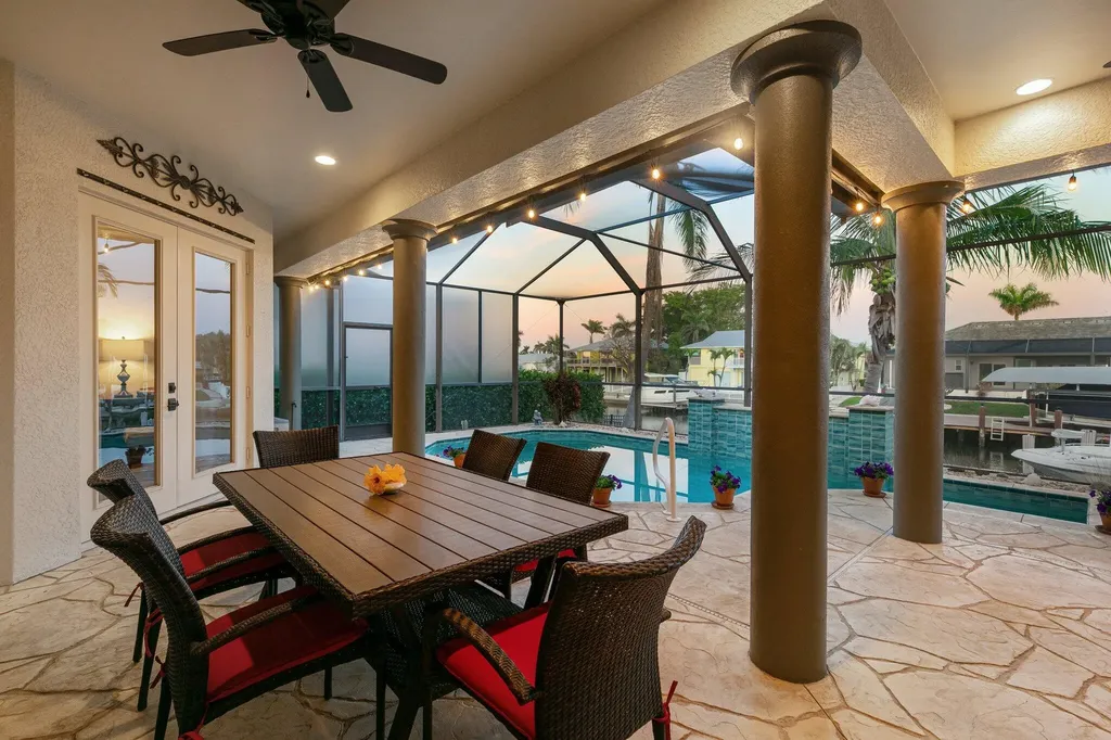 459 Persian Court Marco Island FL 34145